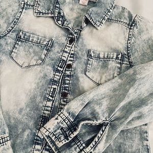 💕Cute girls button down shirt